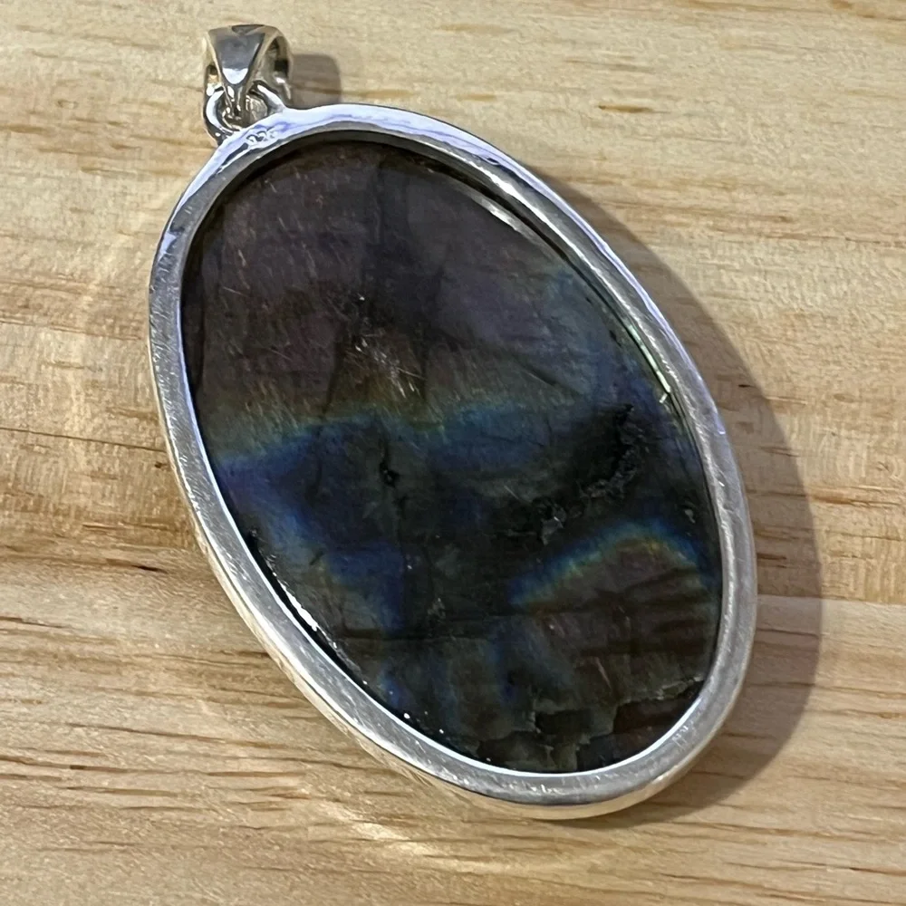 PURPLE LABRADORITE GEMSTONE 925 SOLID STERLING SILVER STATEMENT PENDANT - Picture 2 of 7
